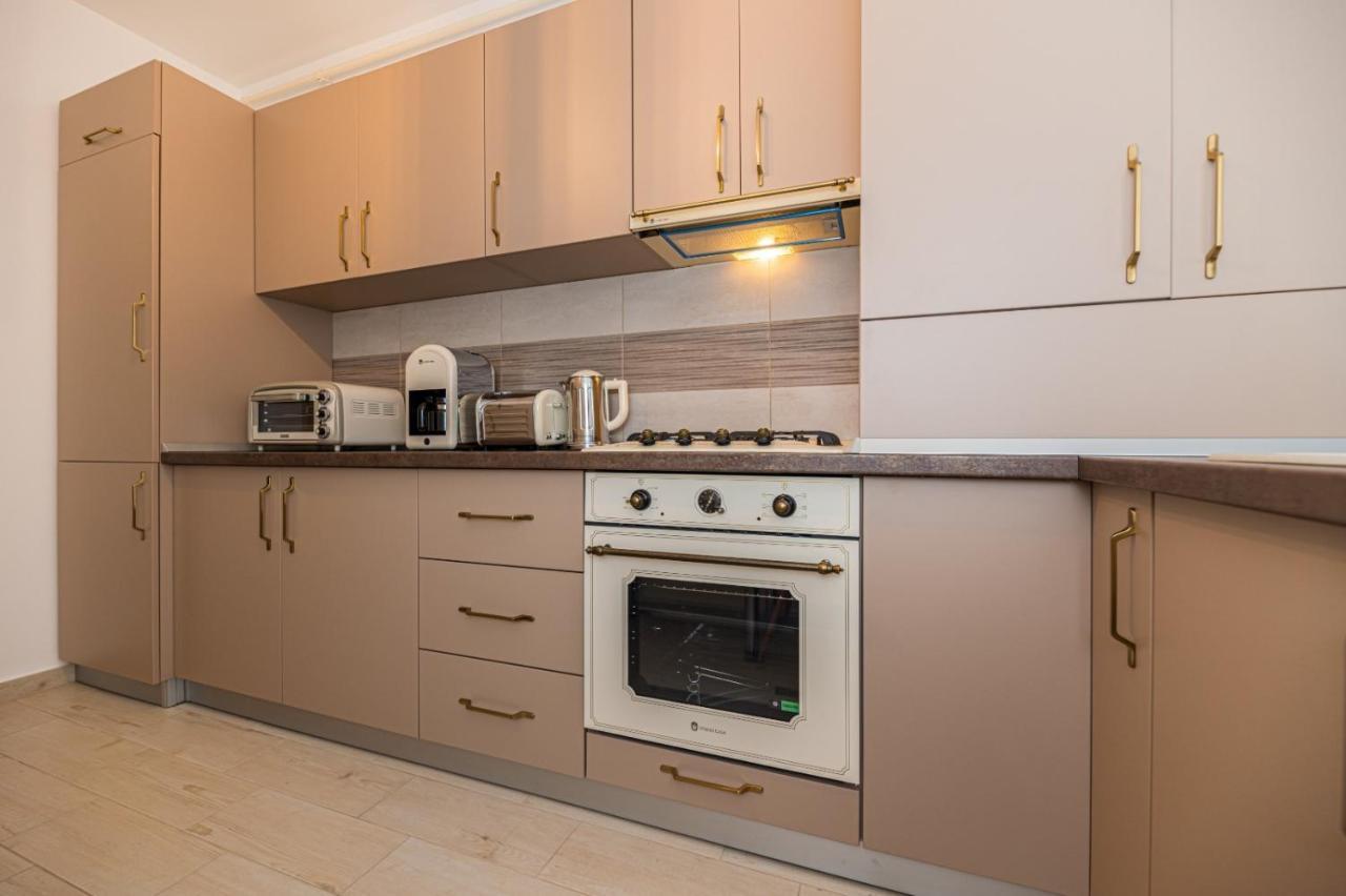 Apartament Topaz Braşov Exterior foto